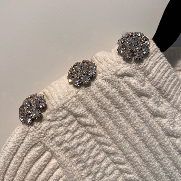 Gianni Sweater - Picture 13 of 16